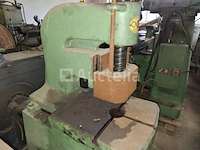 [interne referentie: nn017] handmatig persen - afbeelding 1 van  4