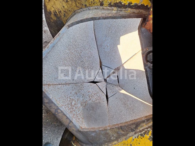[interne referentie: s0223] hydraulische grijper voor rolbrug, demag, ø 2 m - afbeelding 4 van  6
