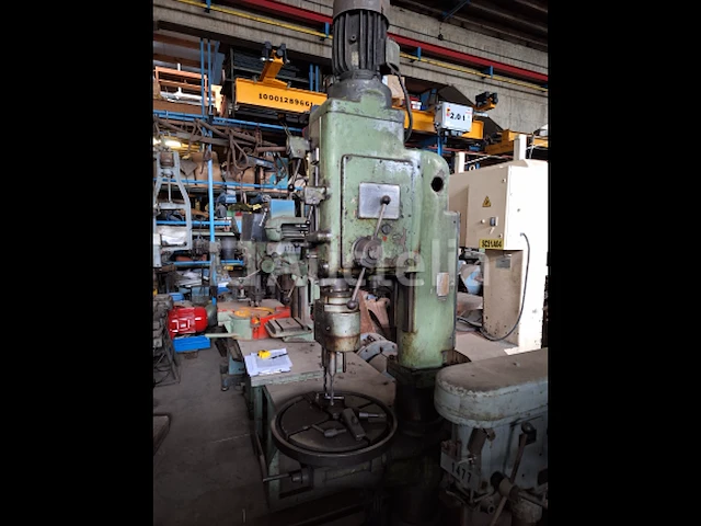 [interne referentie: s0292] boorinstallatie met twee klauwplaten wmw - afbeelding 2 van  8