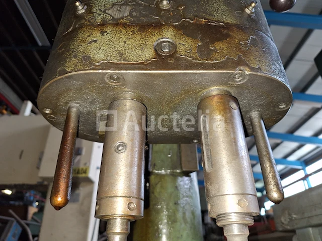 [interne referentie: s0292] boorinstallatie met twee klauwplaten wmw - afbeelding 8 van  8