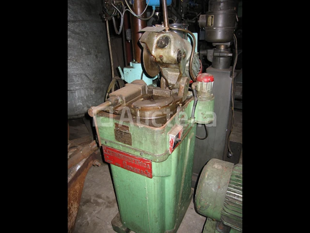 [interne referentie: s0494] cirkelzaag voor ijzer electromecanica diam225mm - afbeelding 8 van  9