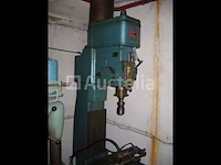 [interne referentie: s1251] arboga kolomboormachine - afbeelding 1 van  3