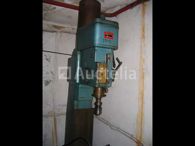 [interne referentie: s1251] arboga kolomboormachine - afbeelding 2 van  3