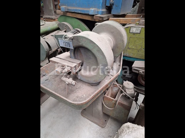 [interne referentie: s1375] gereedschapsslijpframe met pomp 2 elbtalwerke slijpschijven - afbeelding 8 van  8