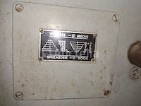 [interne referentie: s1477] kleine kolomboormachine - afbeelding 6 van  6