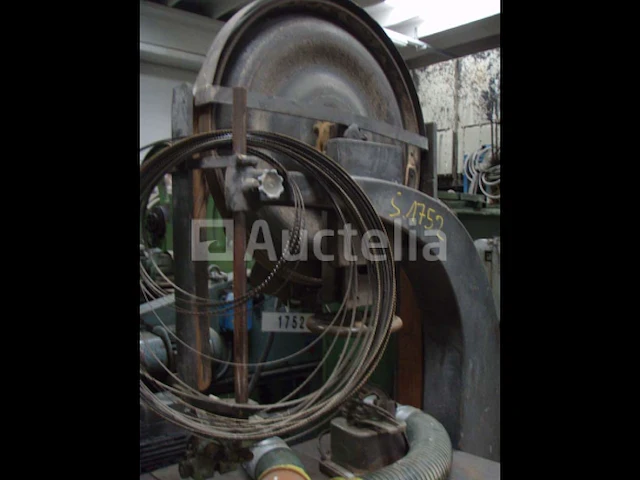 [interne referentie: s1752] houtlintzaag ø 700mm erphi, tafel 760x760mm - afbeelding 1 van  3