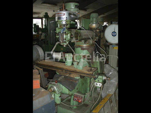 [interne referentie: s1778] bridgeport universele freesmachine - afbeelding 8 van  9