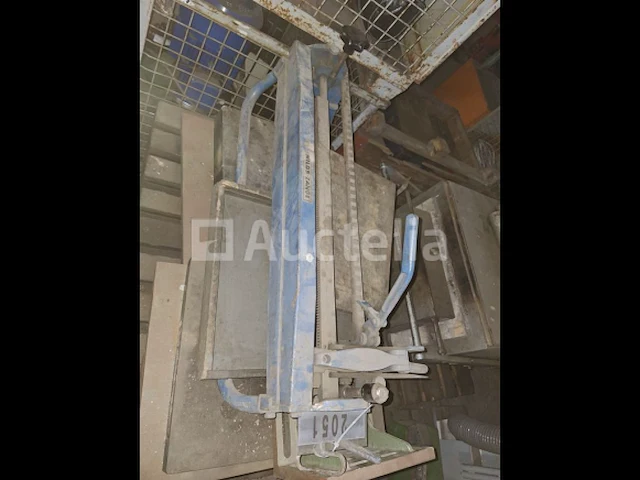 [interne referentie: s2051] vouwmachine voor dun handmatig plaatwerk 640mm - afbeelding 3 van  3