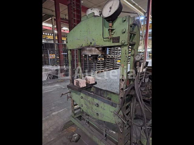 [interne referentie: s2196] hydraulische werkplaatspers, 50 t - afbeelding 6 van  6