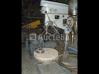 [interne referentie: s2247] kolomboormachine, conus 3, merk trumel, 220 v tri - afbeelding 1 van  4