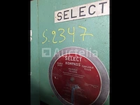 [interne referentie: s2347] verticale metalen lintzaag prvomajska - afbeelding 5 van  12