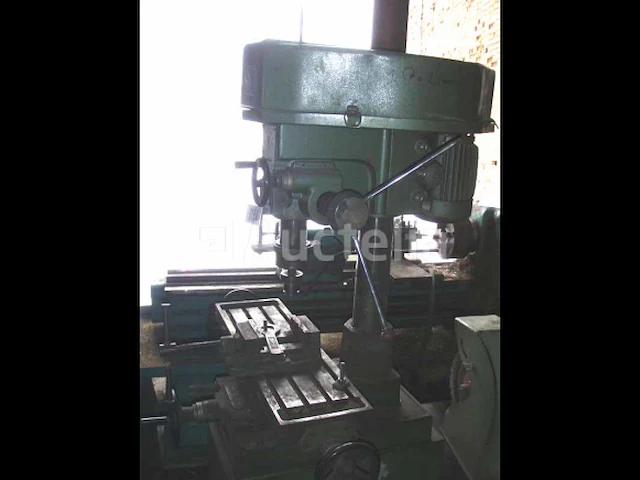 [interne referentie: s3154] freesmachine, kolomboormachine met x-y tafel 670 mm x 240 mm - afbeelding 2 van  4