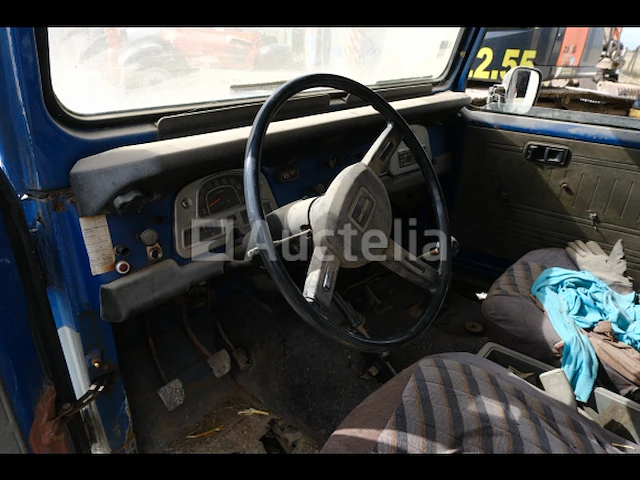[interne referentie: v6bis] bedrijfsvoertuig toyota bj 45 (1982-306.440 km-vin:jt1v0bj4500910856) - afbeelding 4 van  65