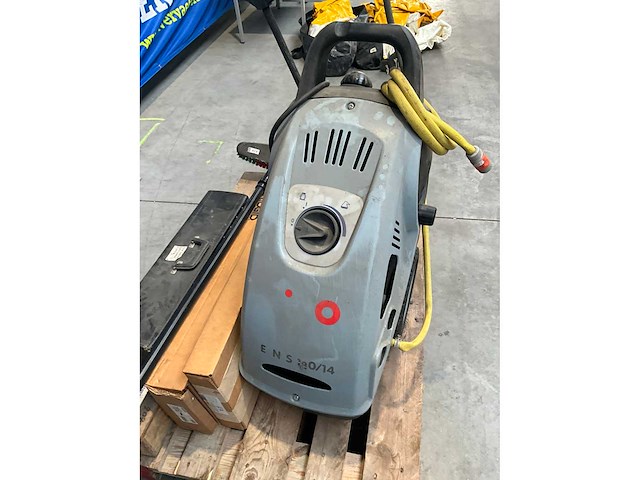Interpump tx300 hogedrukreiniger - afbeelding 2 van  4