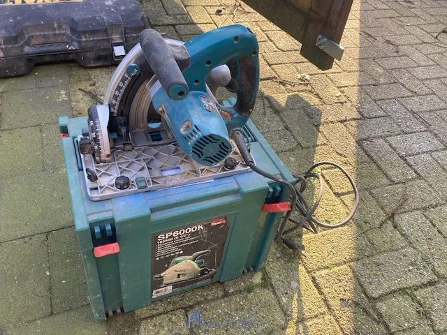Invalzaag makita - afbeelding 1 van  4