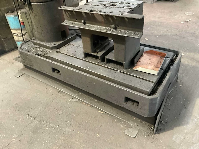 Invema fr 40-1000 kolomboormachine - afbeelding 12 van  12