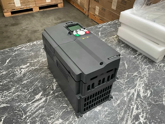 Invt gd350-7r5g/011p-4-ul frequentieregelaar - afbeelding 3 van  7