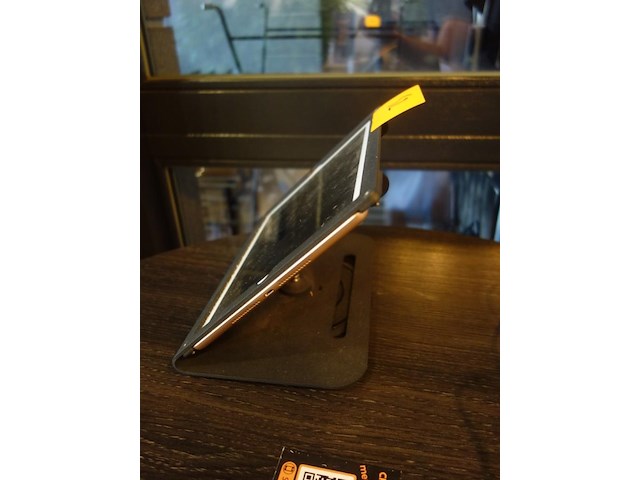 Ipad + houder - afbeelding 2 van  3