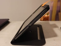Ipad in houder - afbeelding 2 van  4