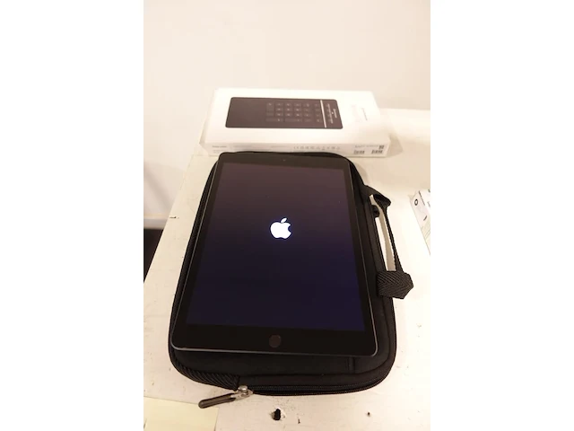 Ipad - afbeelding 2 van  6