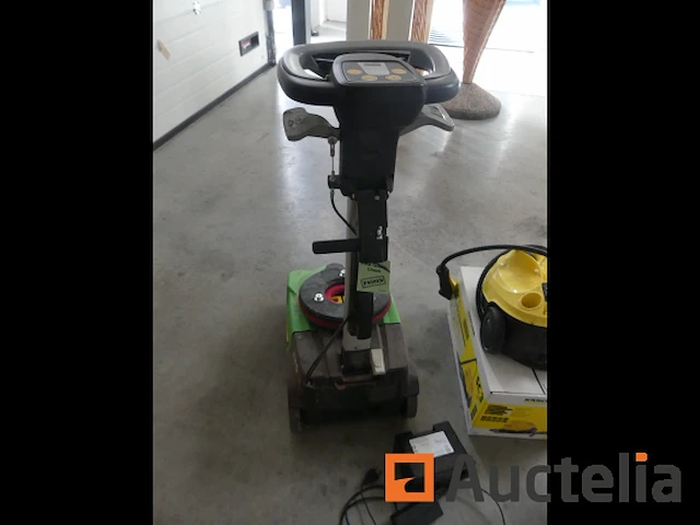 Ipc ct5 mini vloer wasmachine droger, kärcher sc3 stoomreiniger - afbeelding 5 van  11