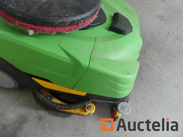 Ipc ct5 mini vloer wasmachine droger, kärcher sc3 stoomreiniger - afbeelding 8 van  11