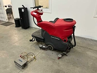 Ipc ct70 rider schrobzuigmachine - afbeelding 3 van  6