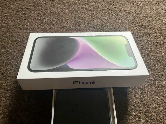Iphone 14 apple - model type midnight 256gb - afbeelding 4 van  9