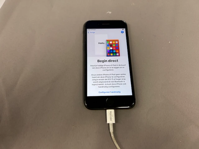 Iphone 8 - afbeelding 1 van  4