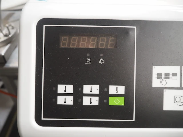 Ipso - afbeelding 6 van  7