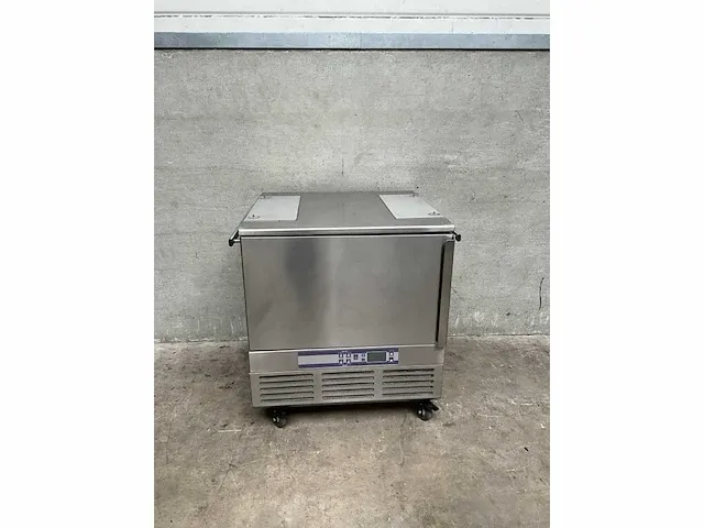 Irinox ef 20.1 plus snelkoeler shockfreezer - afbeelding 2 van  6