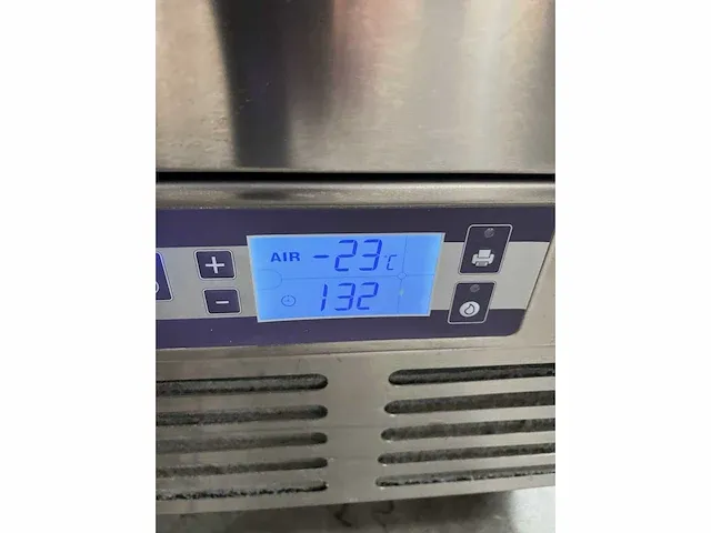Irinox ef 20.1 plus snelkoeler shockfreezer - afbeelding 6 van  6