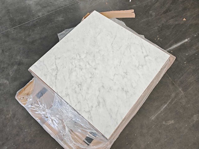 Iris marmi veined white silky vloertegel 75x75 cm 18,48 m² - afbeelding 4 van  7