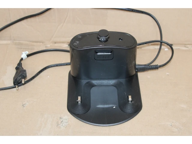 Irobot robotstofzuiger met dweilfunctie - afbeelding 3 van  5