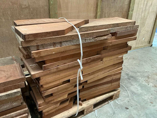 Iroko hardhout - afbeelding 3 van  3