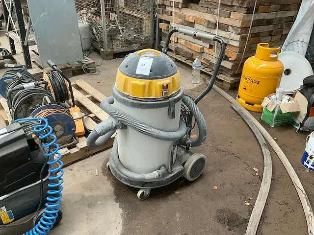 Ironside 429mp industriële stofzuiger - afbeelding 1 van  4