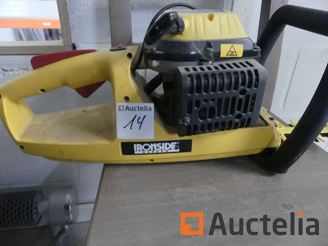 Ironside heggenschaar op benzine ight24/558 - afbeelding 2 van  4