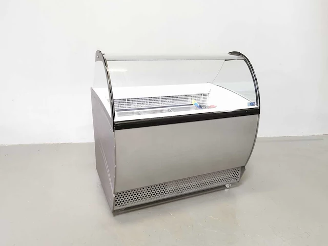 Isa spa - isabella lx - ijsvitrine vriezer - afbeelding 1 van  4