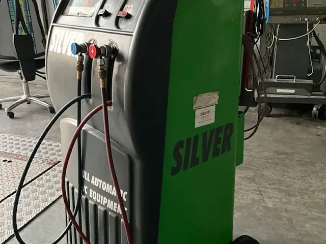 I.s.c. airco test- en vulapparaat - afbeelding 2 van  5