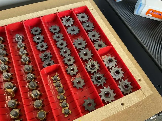 Iscar partij volhardmetalen opschroef frezen - afbeelding 5 van  8