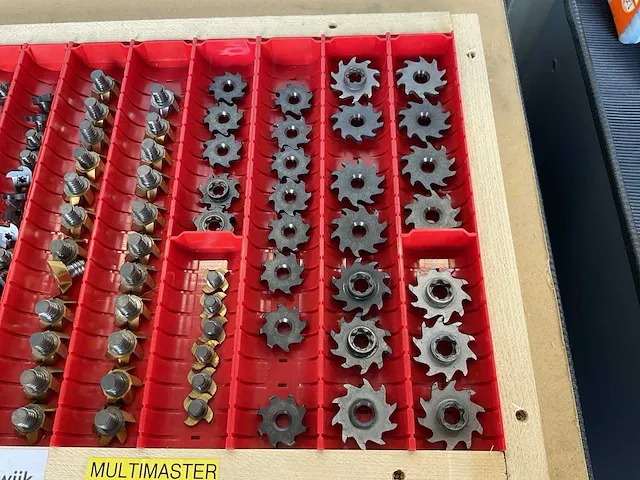 Iscar partij volhardmetalen opschroef frezen - afbeelding 6 van  8