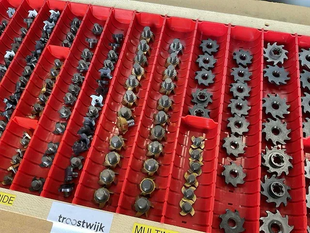 Iscar partij volhardmetalen opschroef frezen - afbeelding 7 van  8