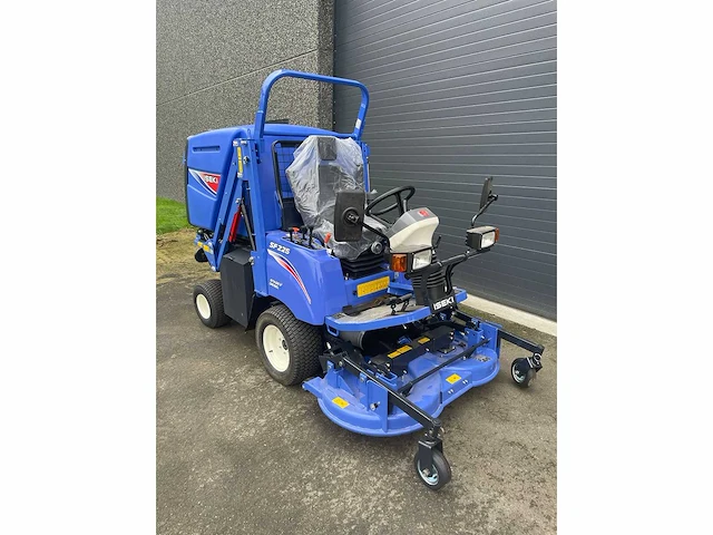 Iseki - 2022 - sf225 - front zitmaaier - afbeelding 1 van  10