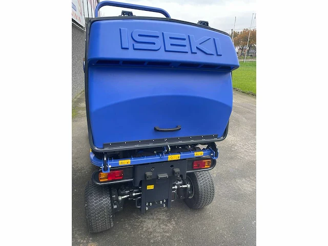 Iseki - 2022 - sf225 - front zitmaaier - afbeelding 6 van  10