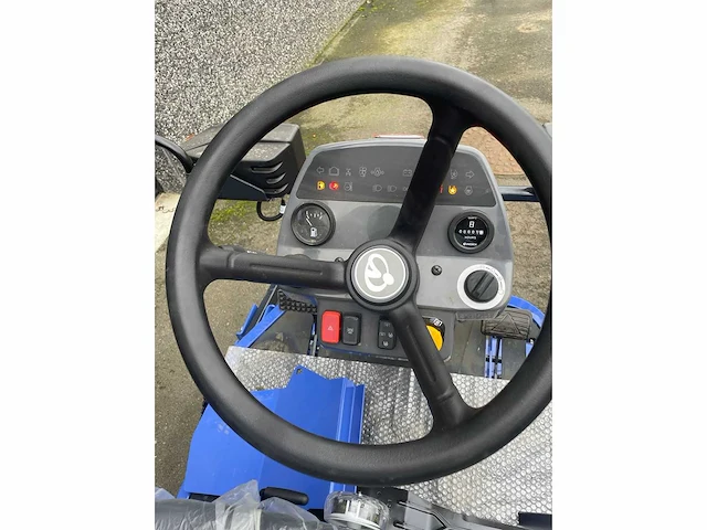 Iseki - 2022 - sf225 - front zitmaaier - afbeelding 9 van  10