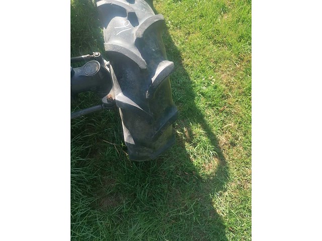 Iseki at30 vierwielaangedreven minitractor - afbeelding 14 van  14