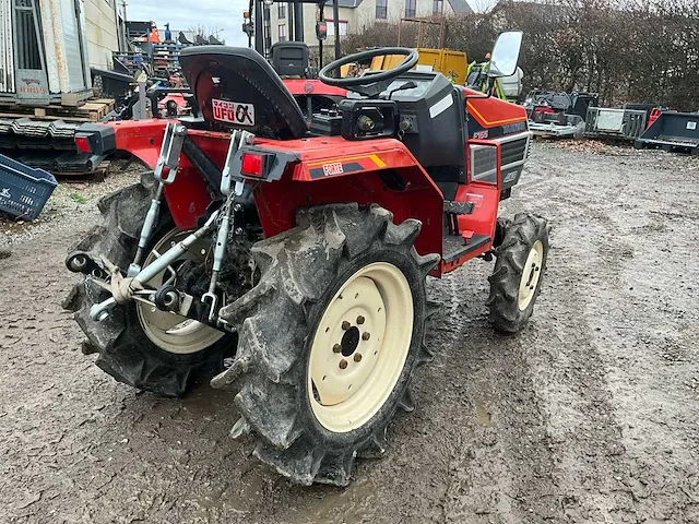 Iseki f155d minitractor - afbeelding 18 van  22