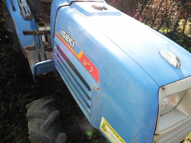 Iseki landbouwtractor - afbeelding 14 van  15