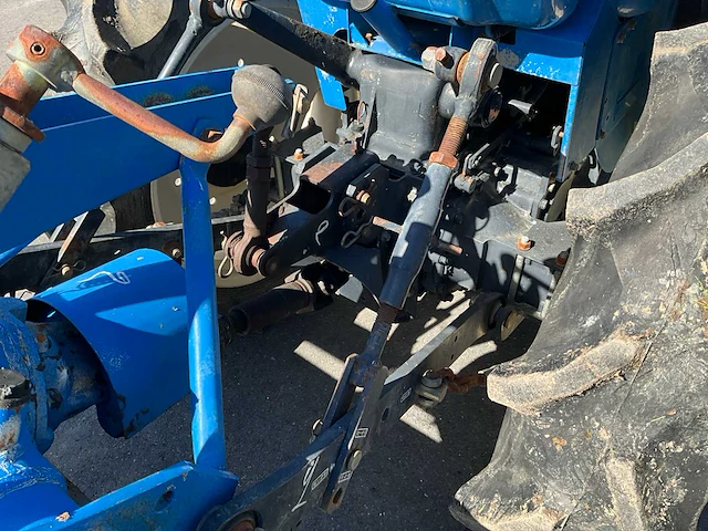 Iseki landhope 197 vierwielaangedreven minitractor met grondfrees - afbeelding 17 van  22