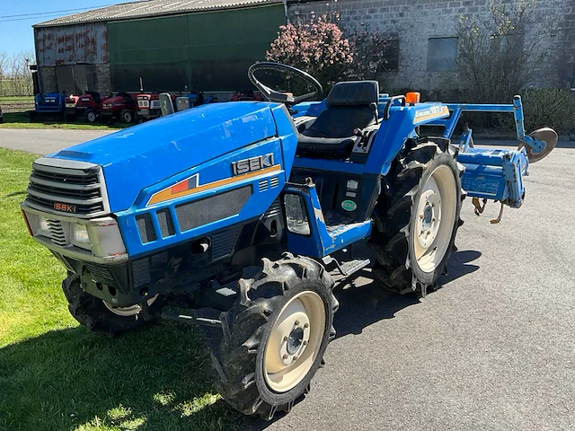 Iseki landhope 197 vierwielaangedreven minitractor met grondfrees - afbeelding 1 van  22